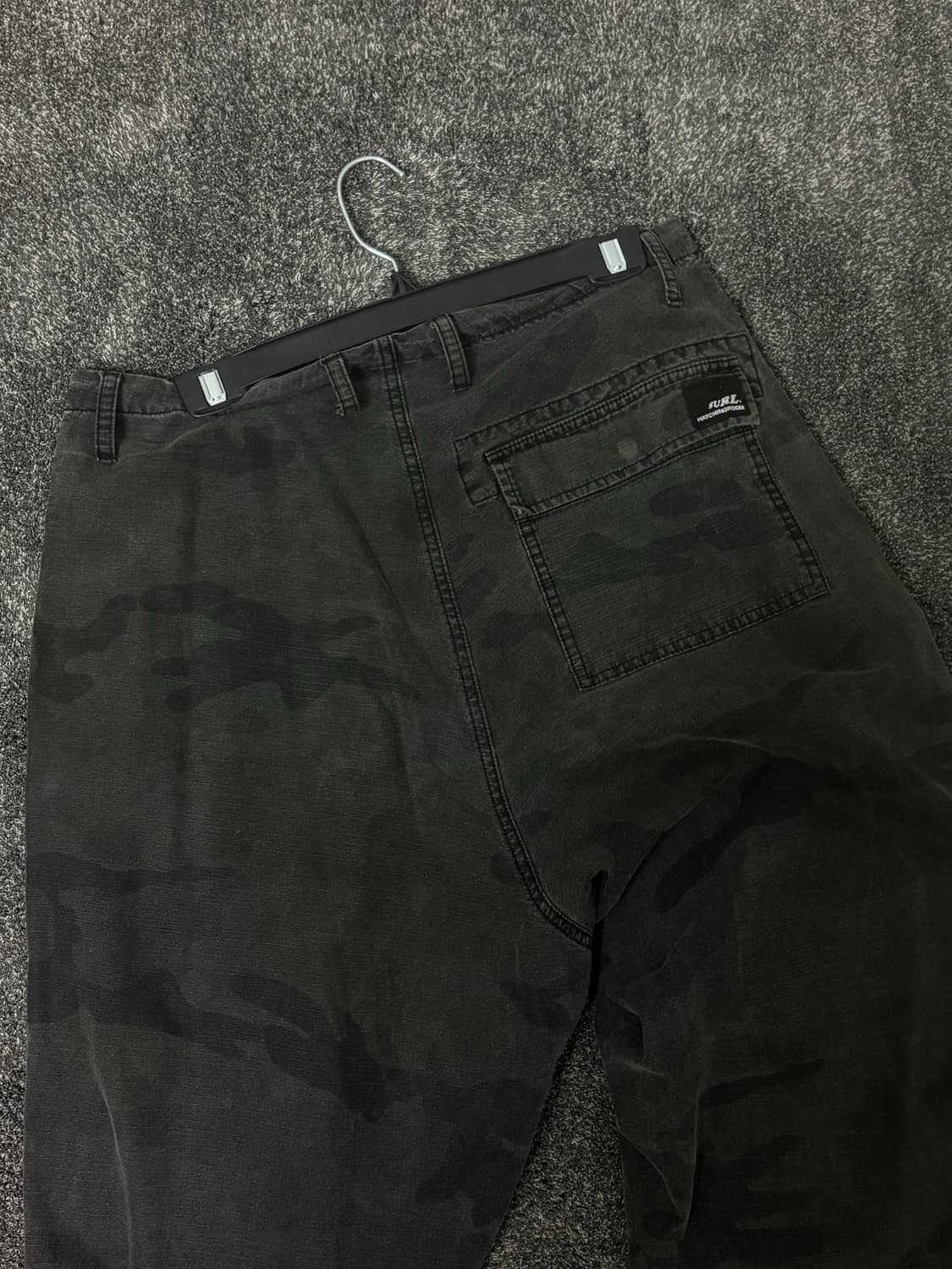 해칭룸 x surl 스노우 팬츠 다이드 카모 블랙3 상품이미지3