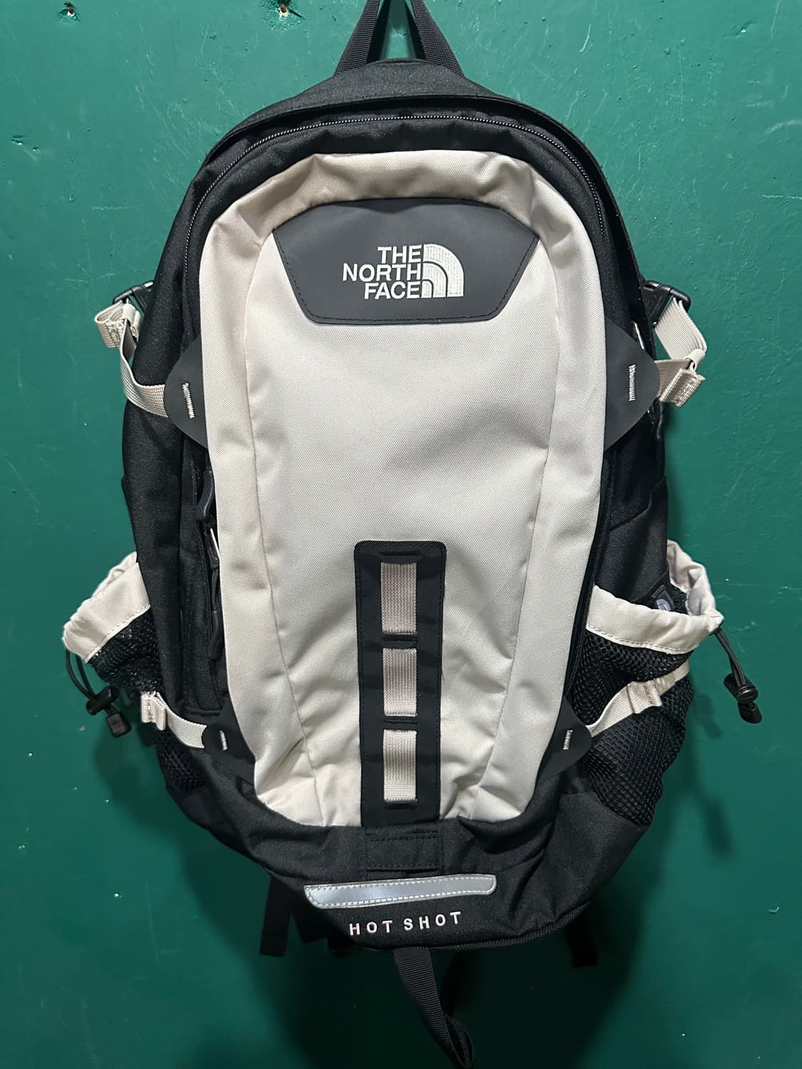 노스페이스 핫샷 백팩 상품이미지1