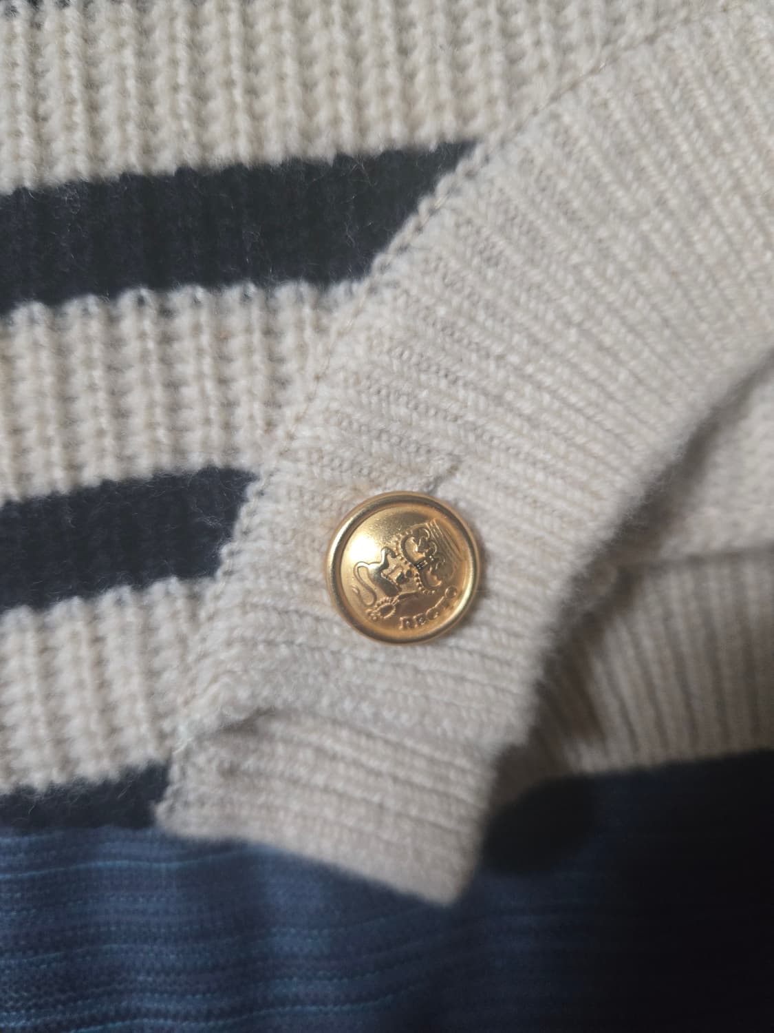 렉토스트라이프 니트 황금사이즈m 상품이미지3