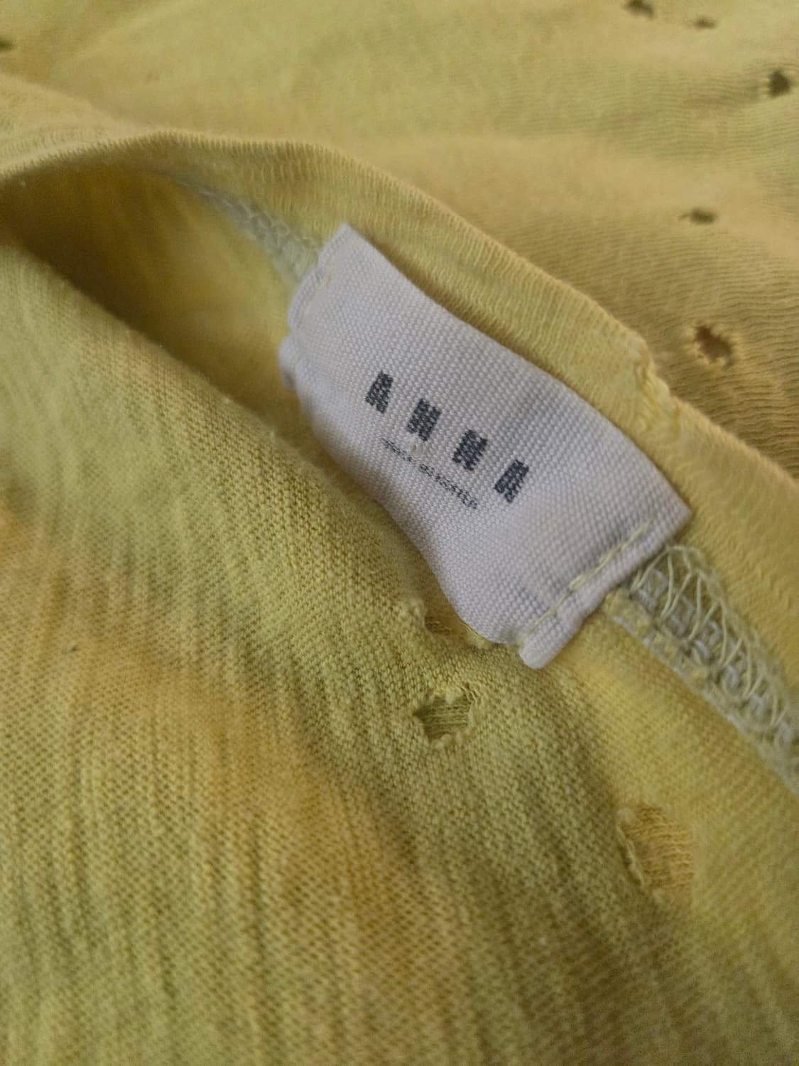 택포)빈티지 디스트로이드 구멍송송치즈무드 y2k힙티지  어깨 못 나시 상품이미지3