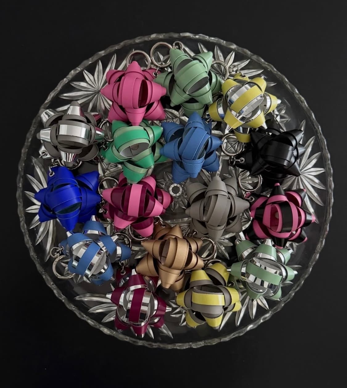 오프아우어 더즌매터 레더 키링 상품이미지1