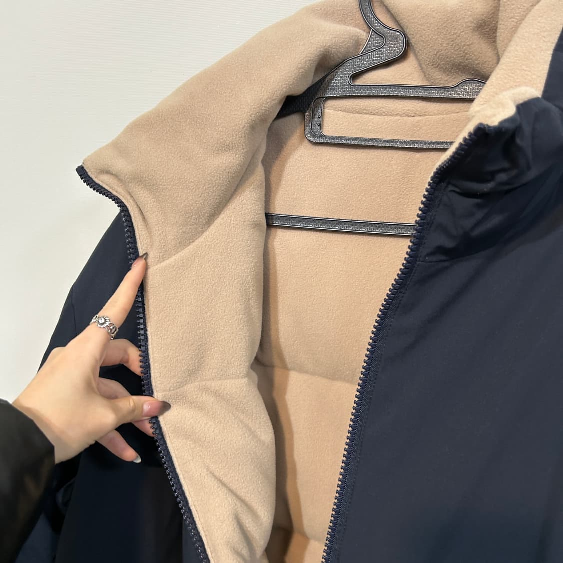 K2 남성 리버시블 다운 패딩 100 상태최상 네이비 상품이미지4