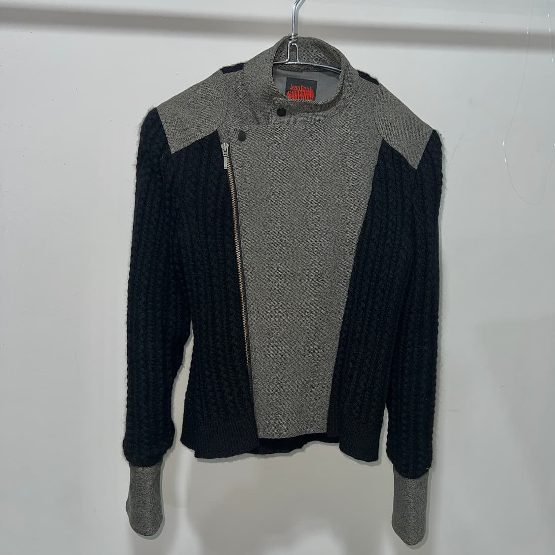 장 폴 고티에 비대칭 싱글 라이더 스위칭 자켓 상품이미지5