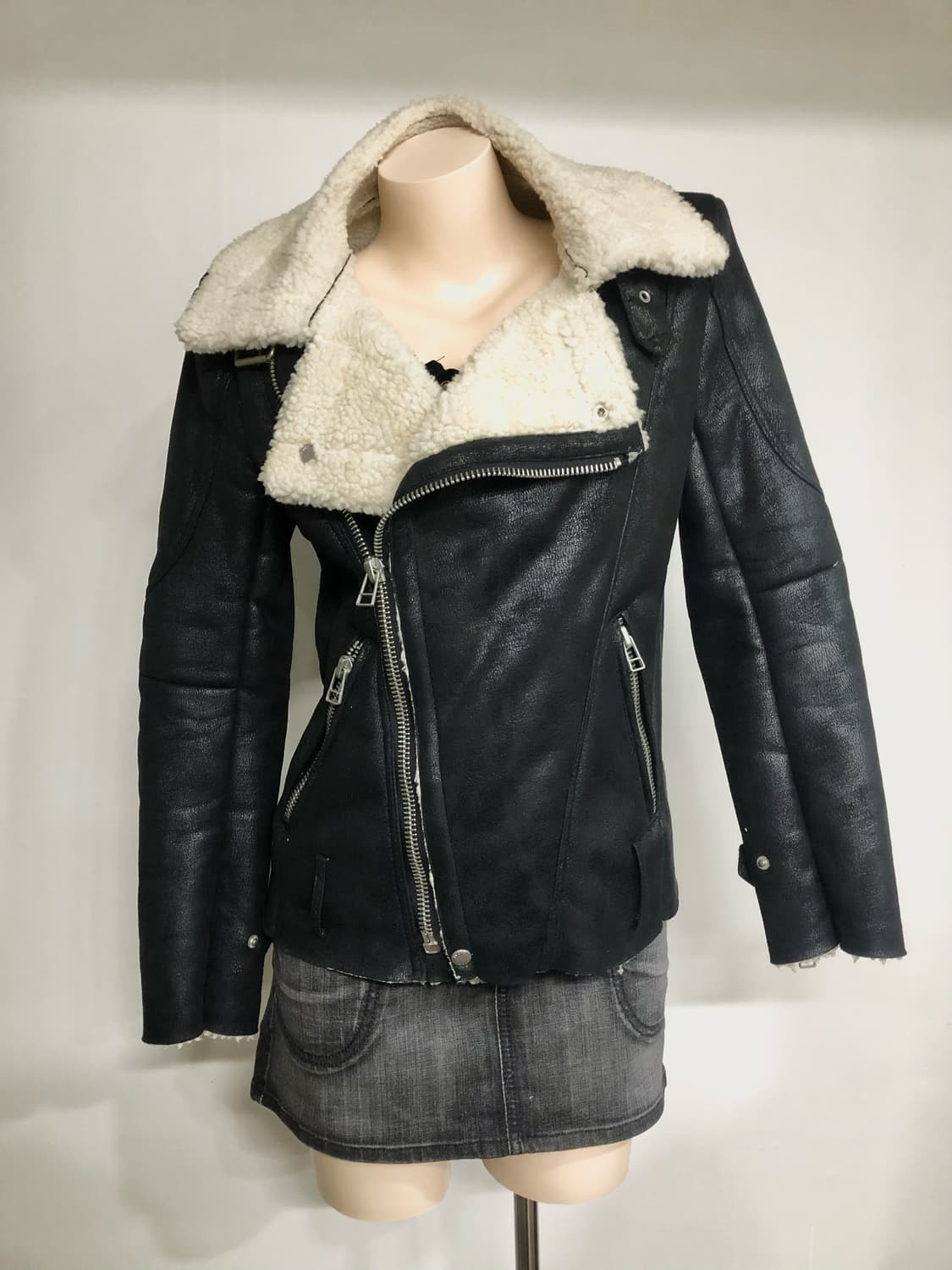 black high neck buckle mustang 상품이미지4