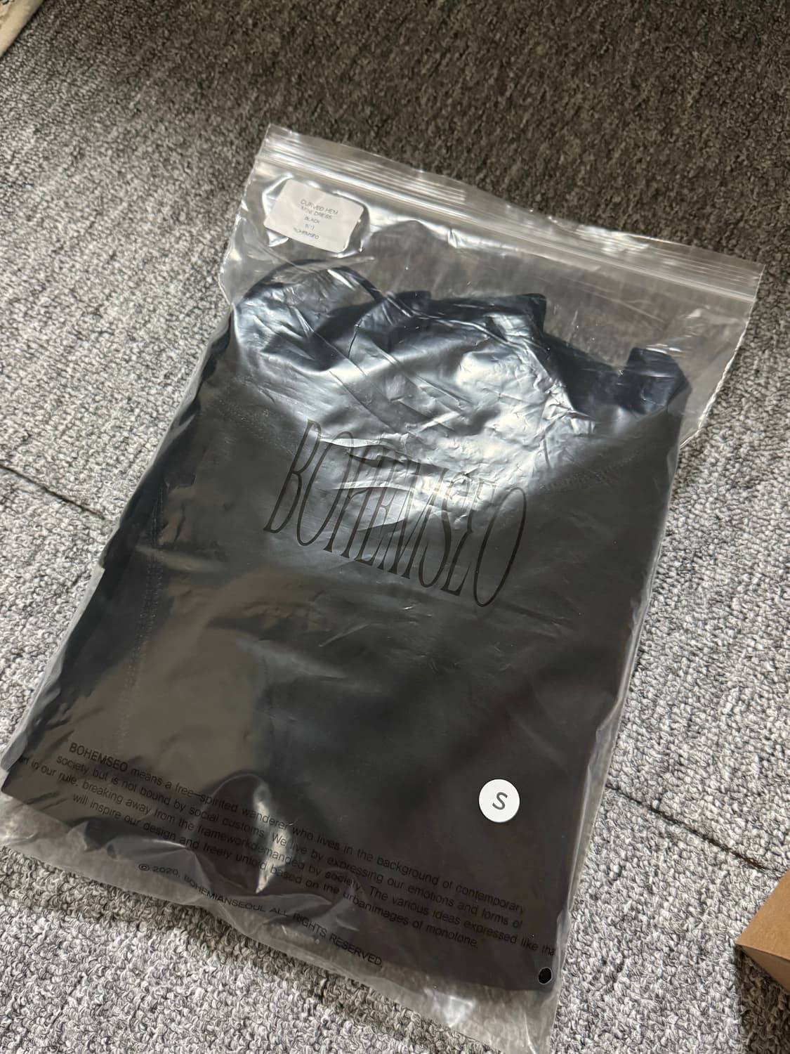보헤미안 서울 25 FALL / CURVED HEM MINI DRESS 상품이미지3