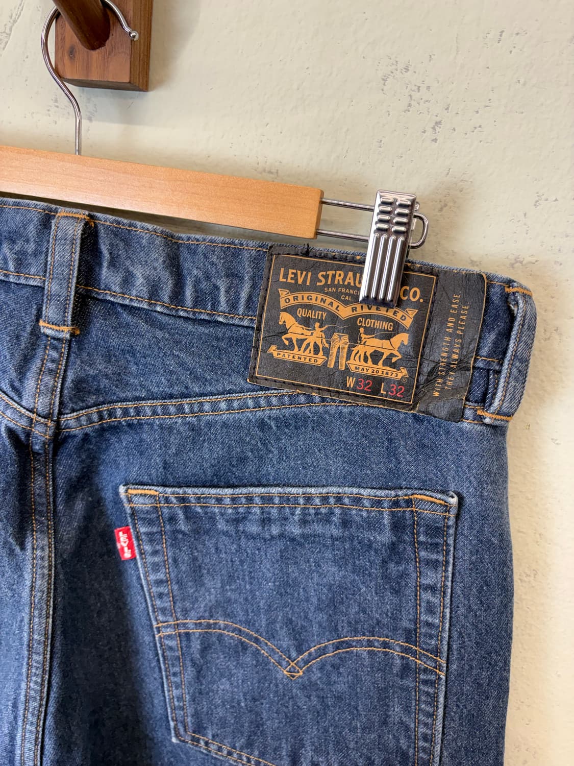 리바이스 프리미엄 스트롱 데님 팬츠 상품이미지6