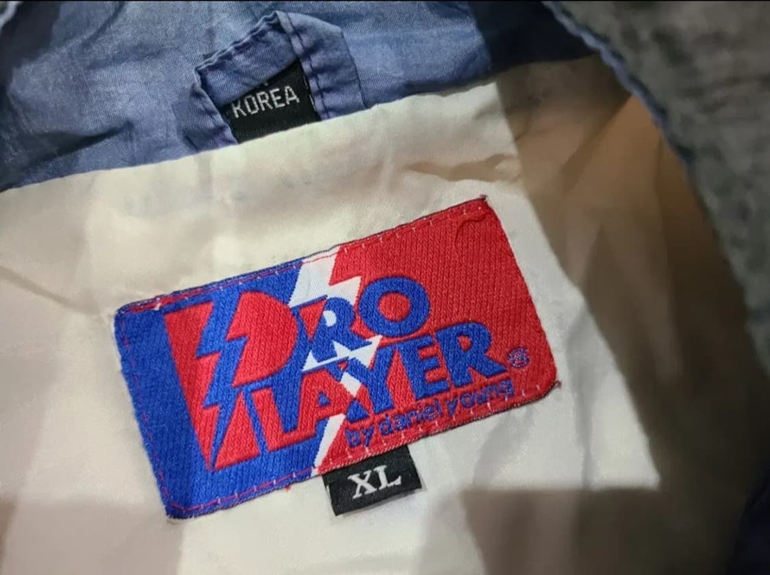 PRO PLAYER 토론토 랩터스 올드스쿨 바람막이 상품이미지4