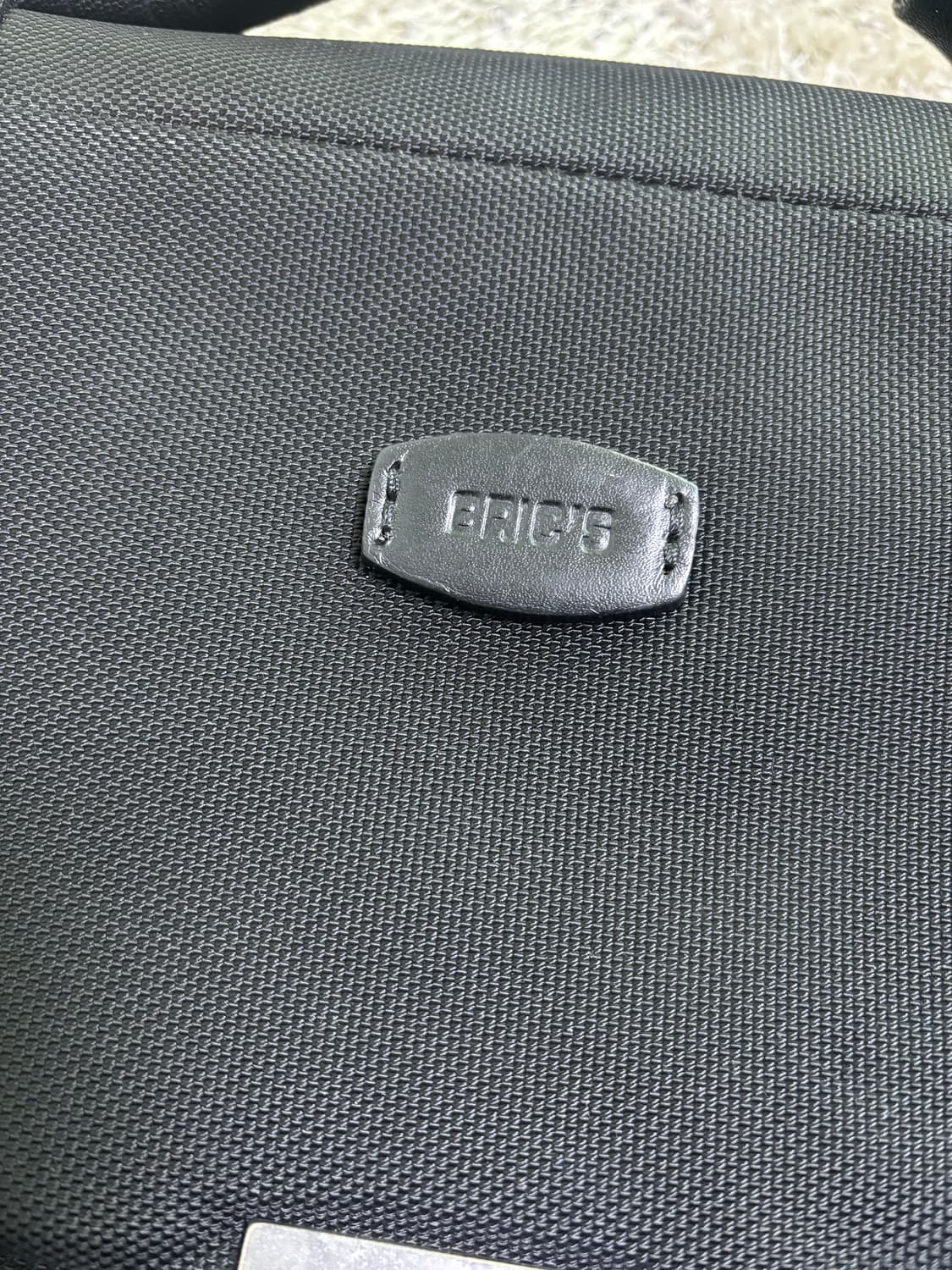 이태리브랜드 BRICS 가죽 크로스백 상품이미지2