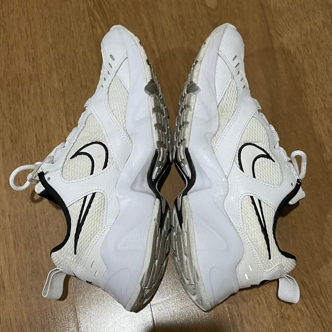 나이키 에어 하이츠 운동화 270 상품이미지5