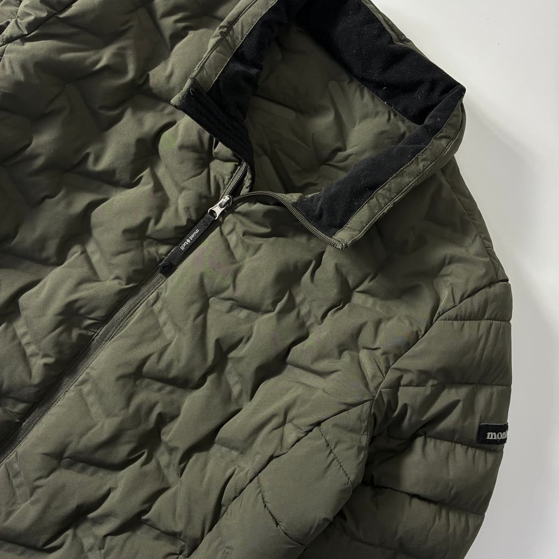 Montbell  몽벨 튜브 카키 누빔 패딩 자켓   상품이미지4