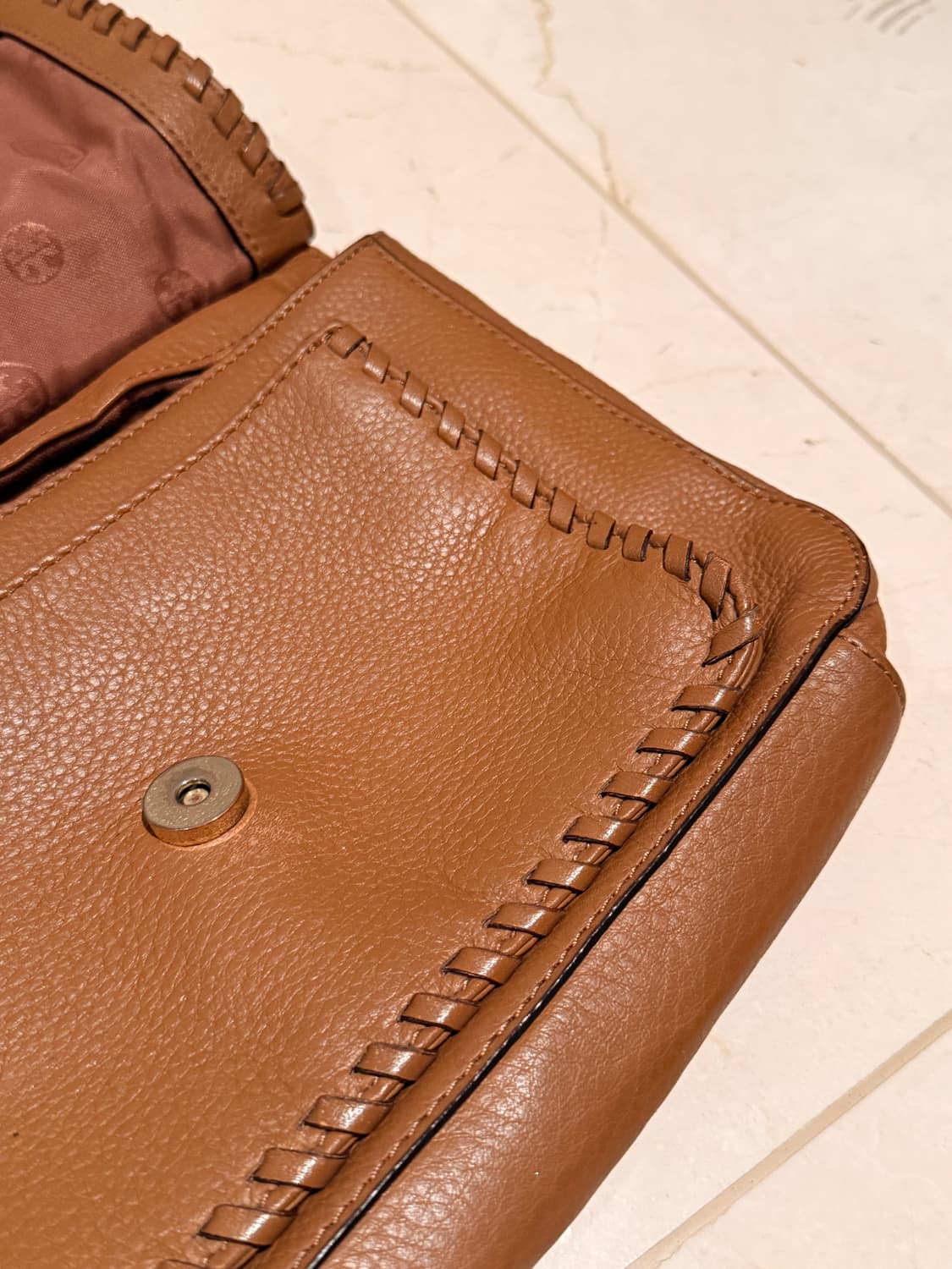 토리버치 브라운 가죽 체인 숄더백 [TORY BURCH] Brown Ma 상품이미지4