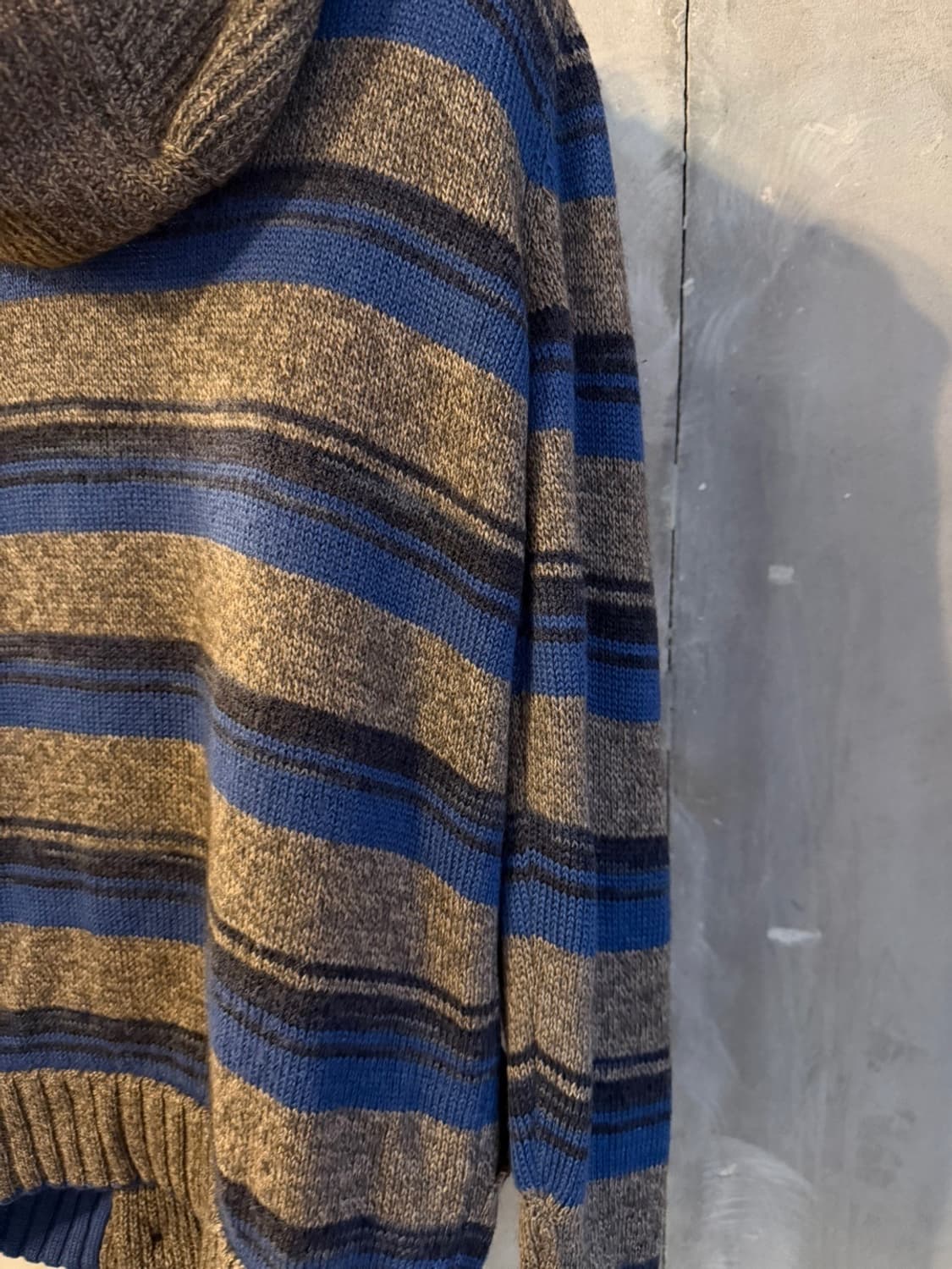 미쏘니 후드 니트 남성105 상품이미지7