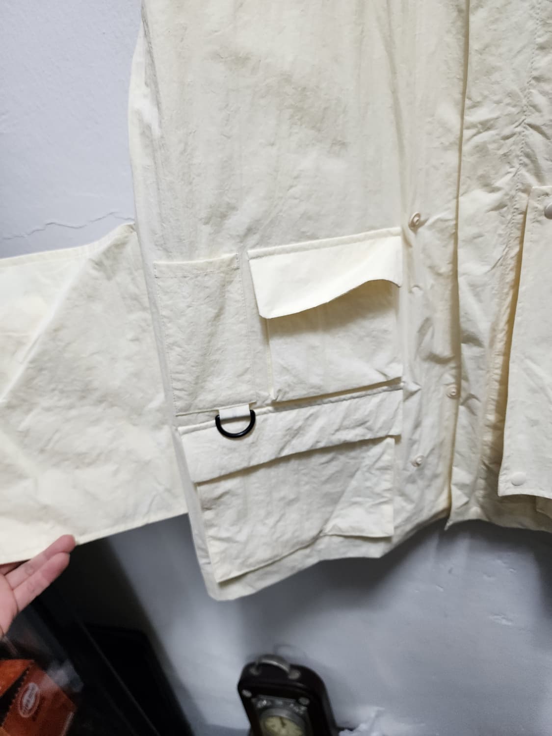 스튜디오 언라벨 x 오유경 나일론 테크맛 자켓 상품이미지4