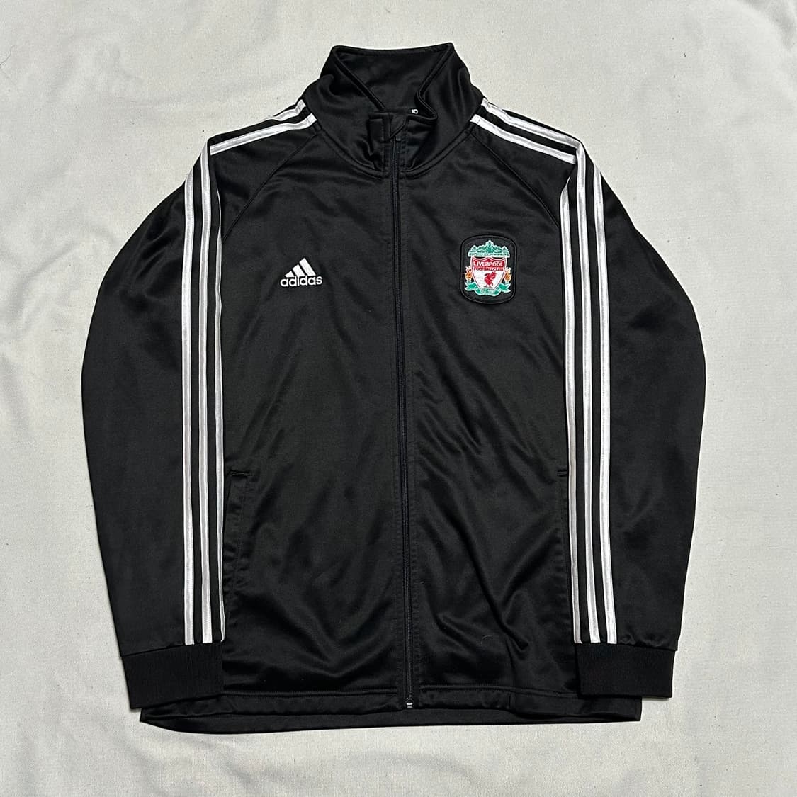 L 아디다스 리버풀 블랙 트랙탑 상품이미지2