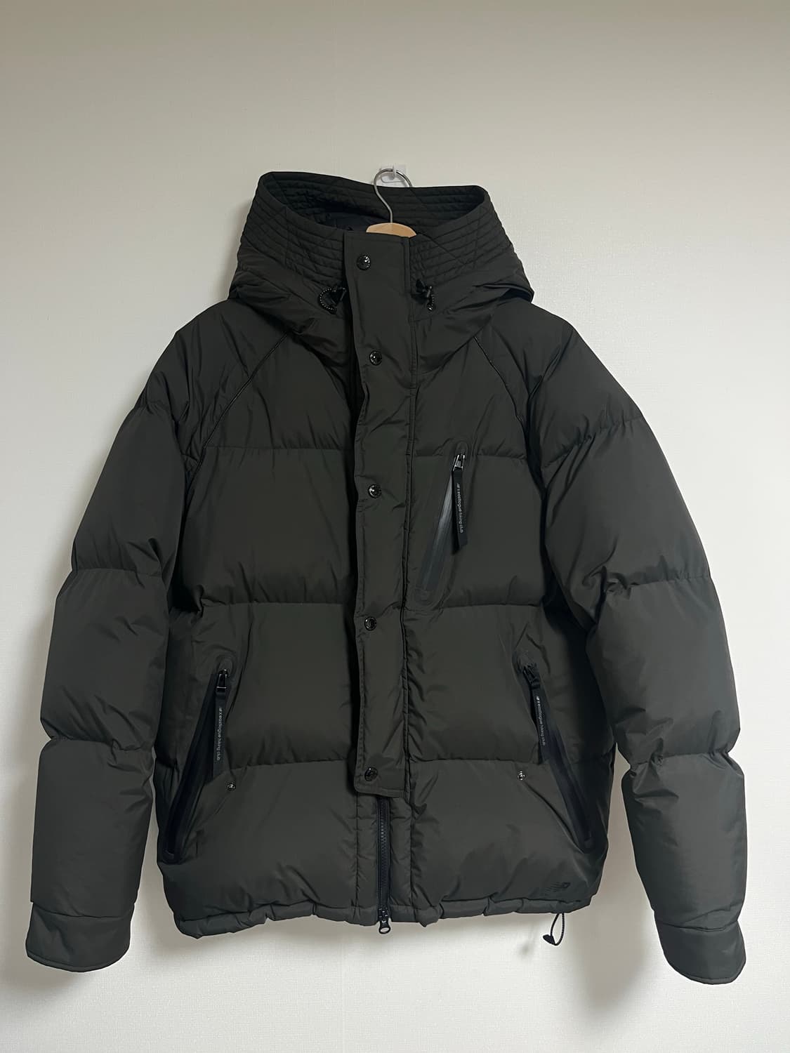 뉴발란스 이스트로그 고어텍스 다운자켓 상품이미지1