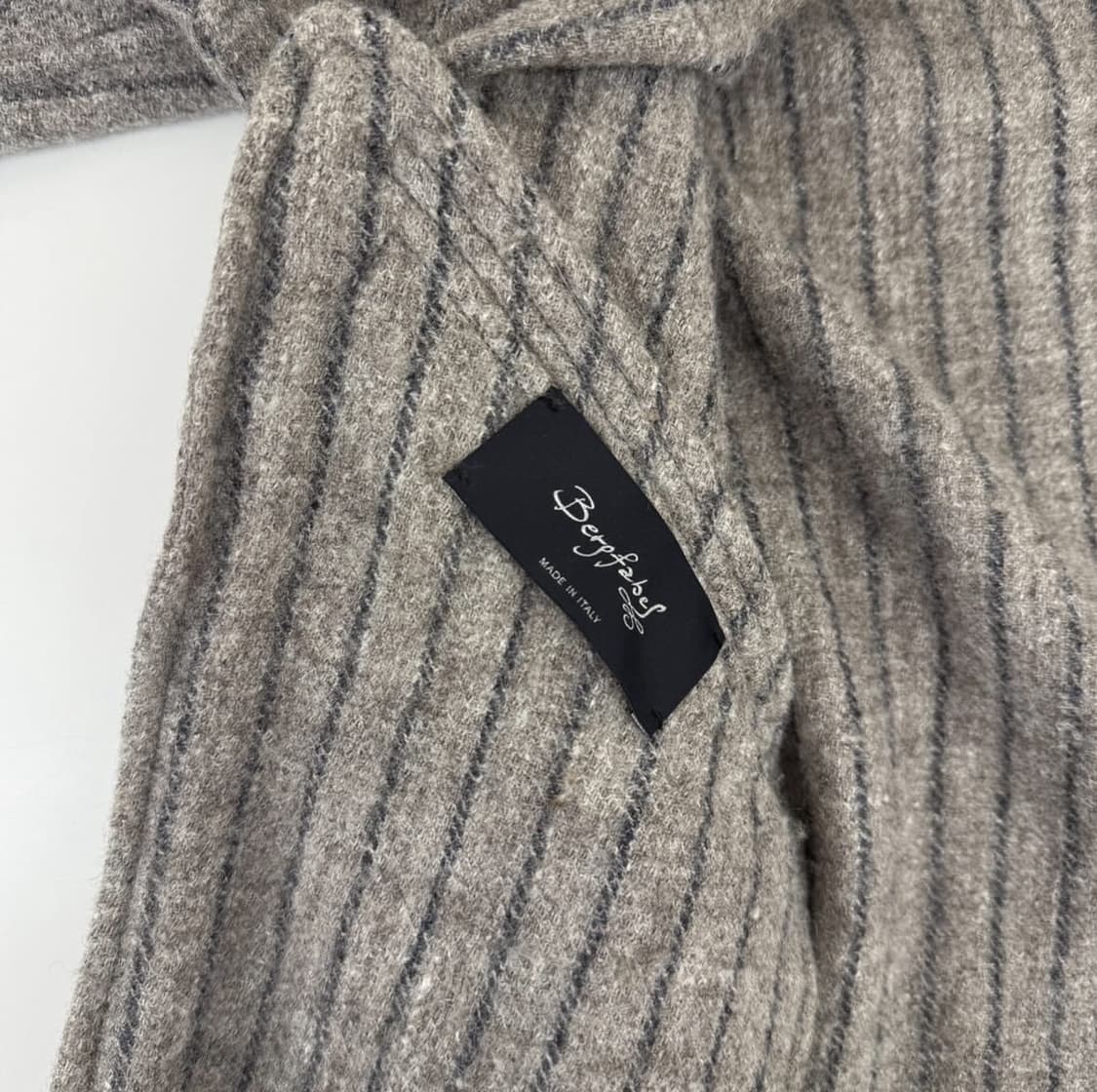 Bergfabel (베르그파벨) 스트라이프 울 코트 상품이미지5