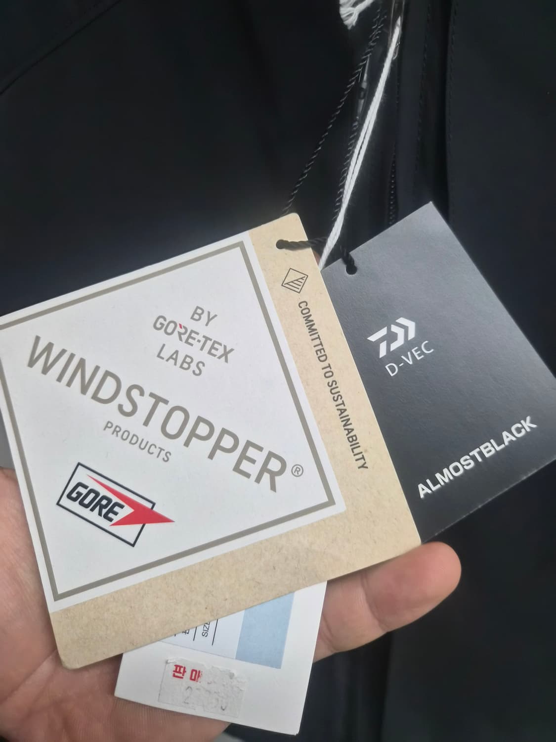 새제품 3/105) daiwa d-vec x almostblack 팝니다 상품이미지7