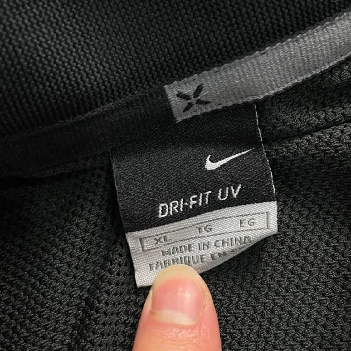 105 나이키 드라이핏 반집업 카라티  상품이미지3