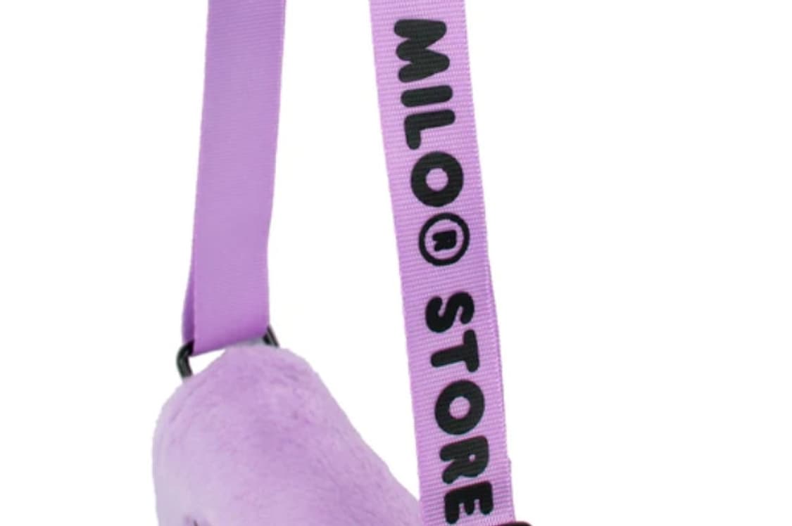 베이프 정품 베이비 마일로 플라워 퍼 미니 크로스백 상품이미지9