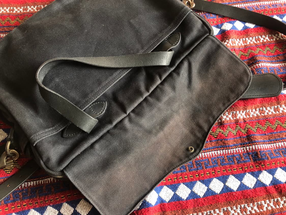 필슨 256 블랙 브리프케이스 상품이미지6