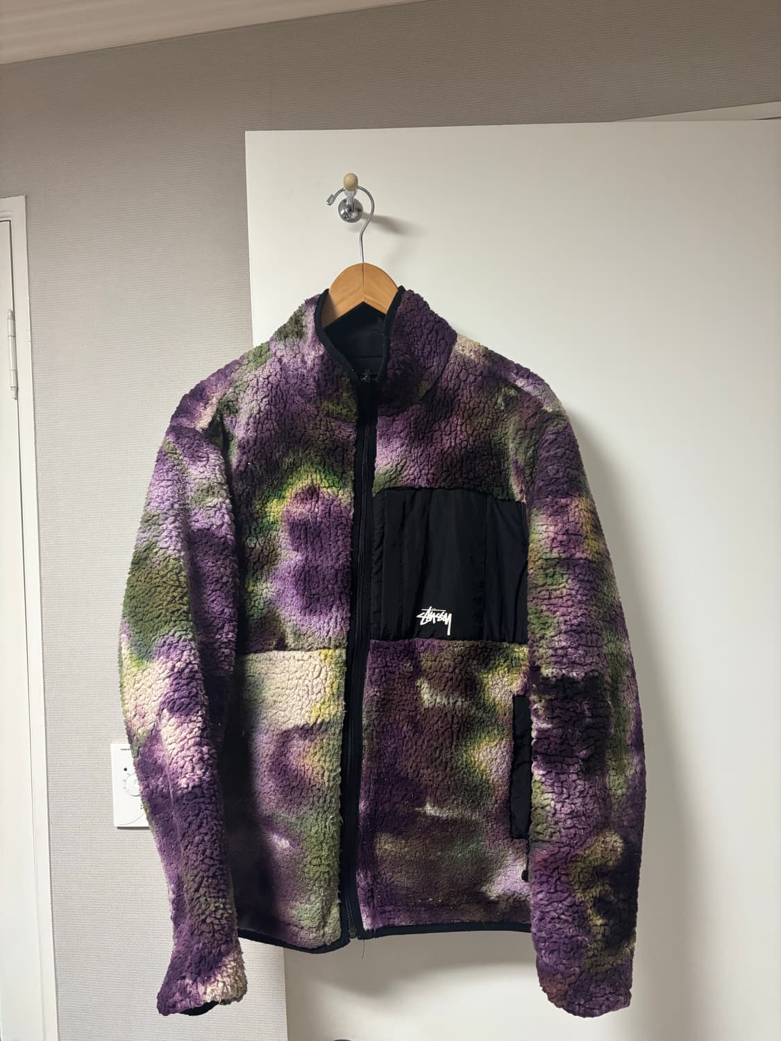 [s] 스투시 마이크로 리버시블 플리스 타이다이 상품이미지1