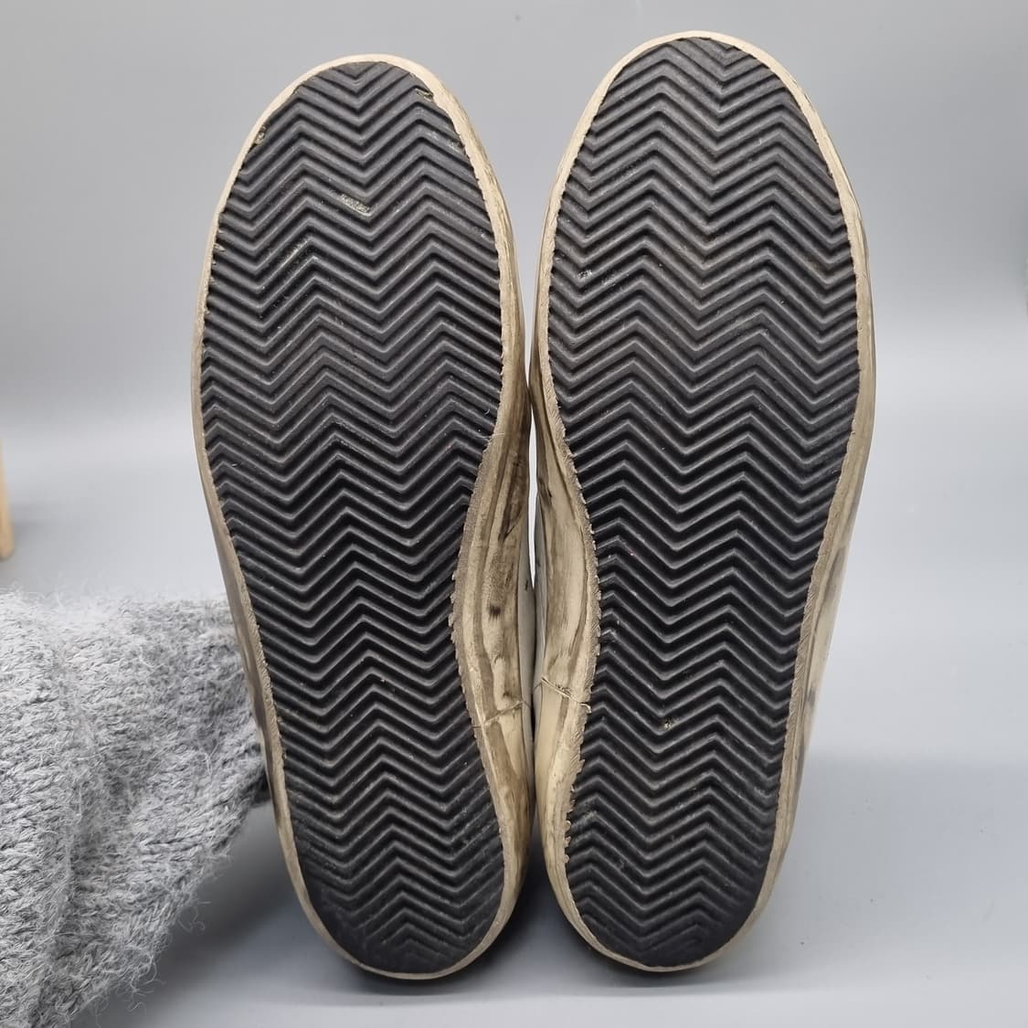 정품 골든구스 남성스니커즈 43 270 상품이미지3