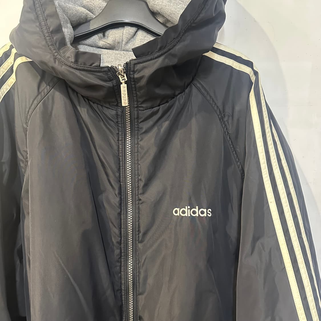 아디다스 리버시블 후드 패딩 점퍼 회색 그레이 상품이미지5