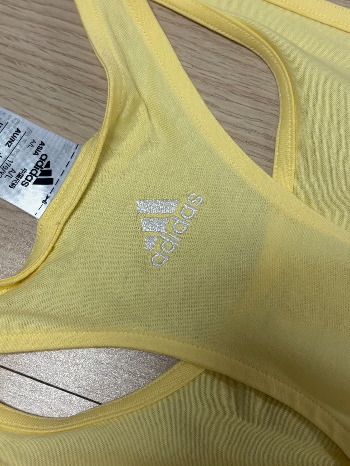 아디다스 헬스 민소매 나시 상품이미지3