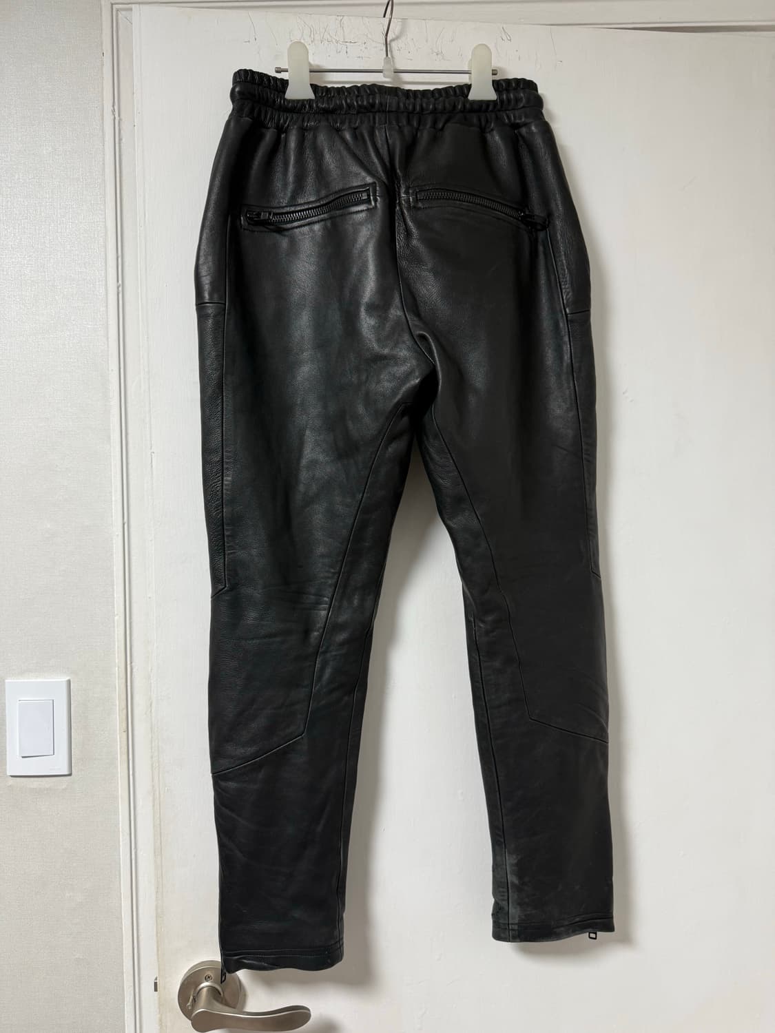 ADYN 양가죽 조거팬츠  상품이미지3