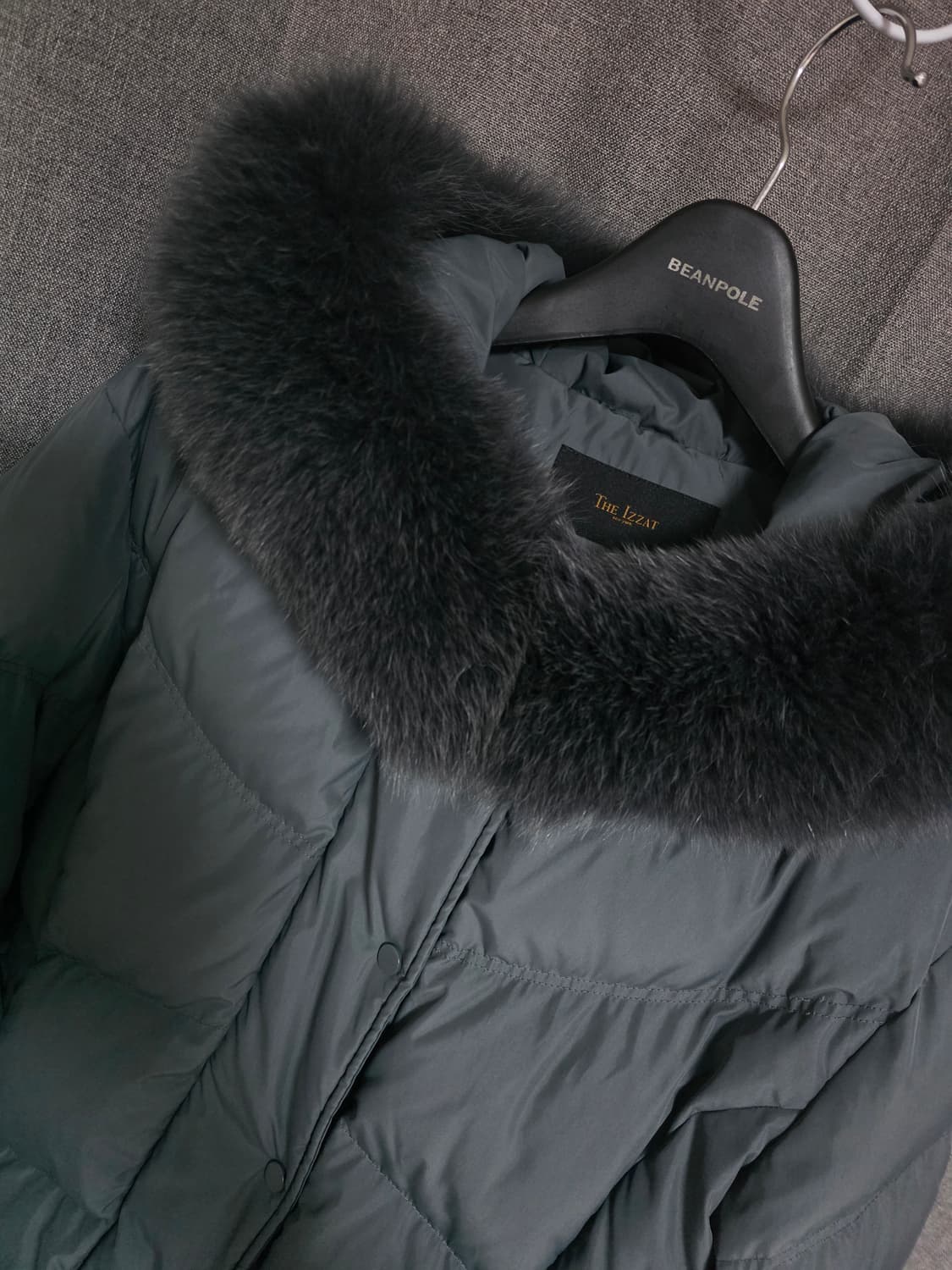 더아이잗 폭스퍼 구스다운 점퍼 상품이미지3