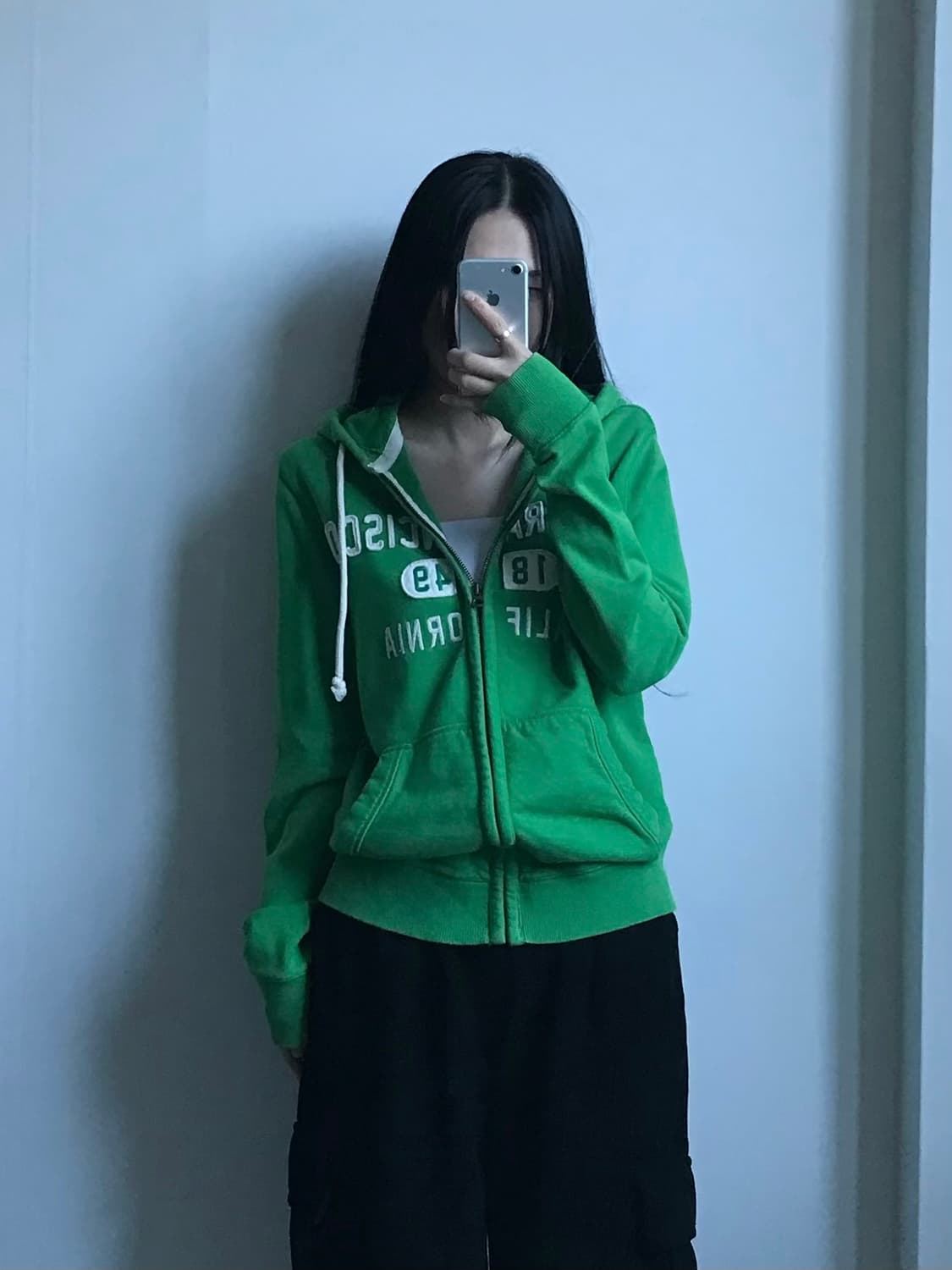 후아유 y2k 와투케 그린 후드집업 상품이미지1