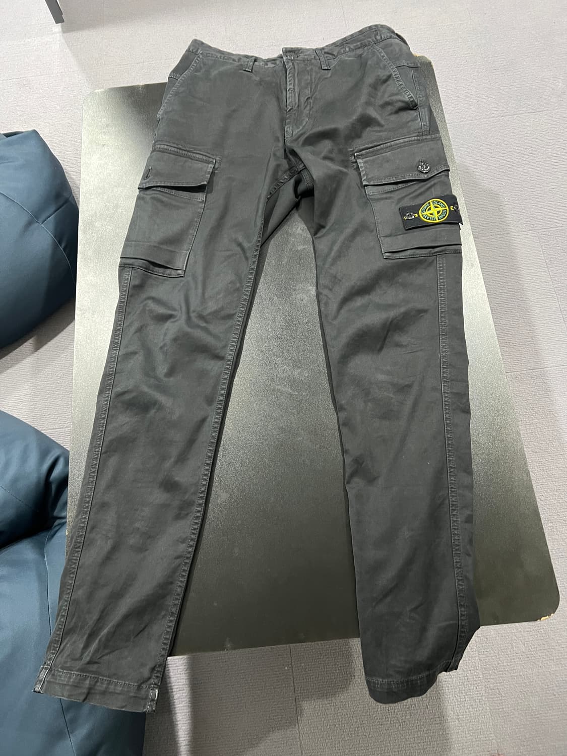 스톤아일랜드 카고 팬츠 블랙 29사이즈 상품이미지1