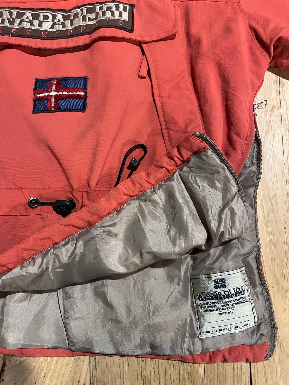 나파피리패딩아노락 상품이미지3