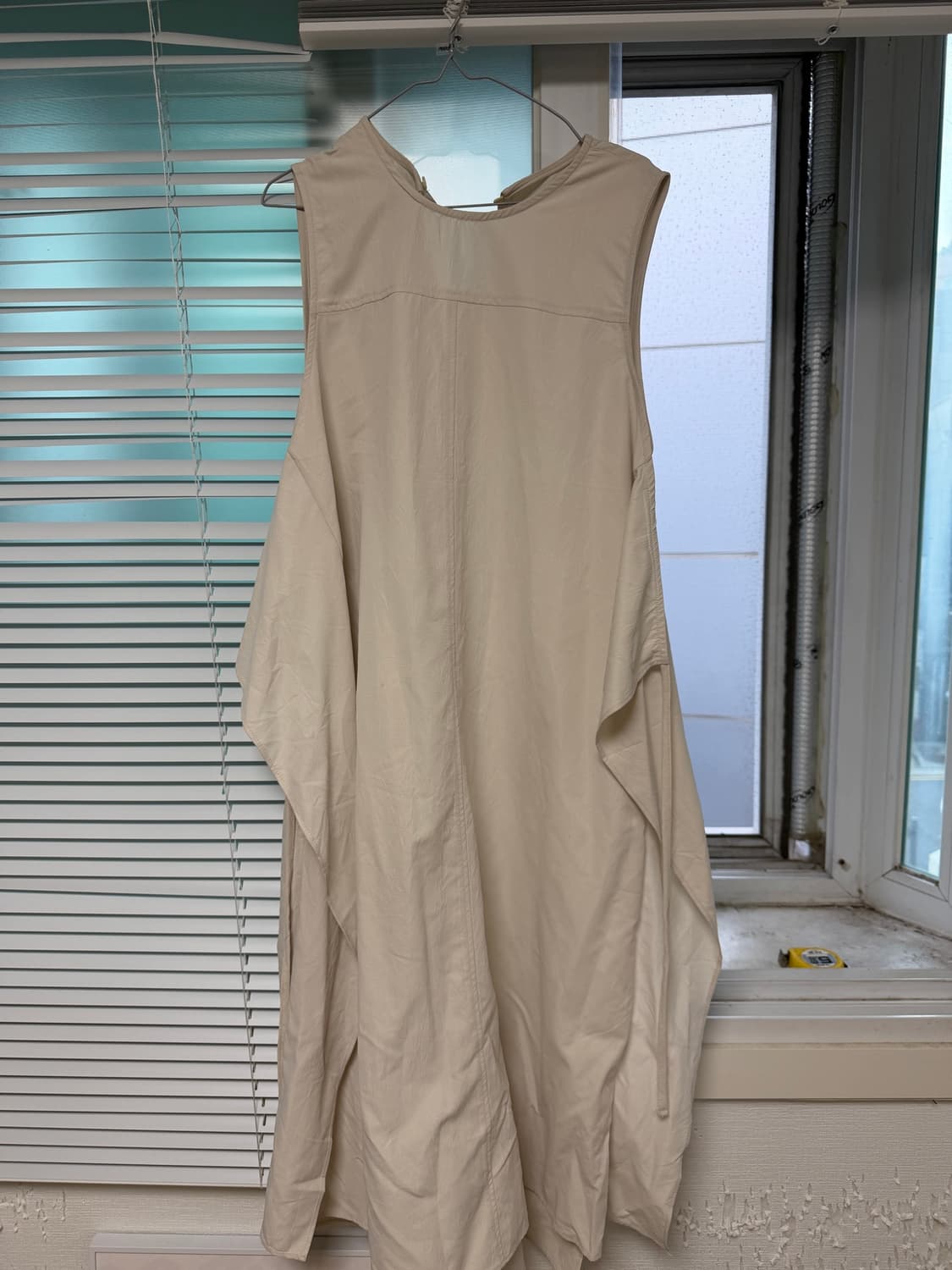 빈티지 베이지 민소매 롱원피스 상품이미지1