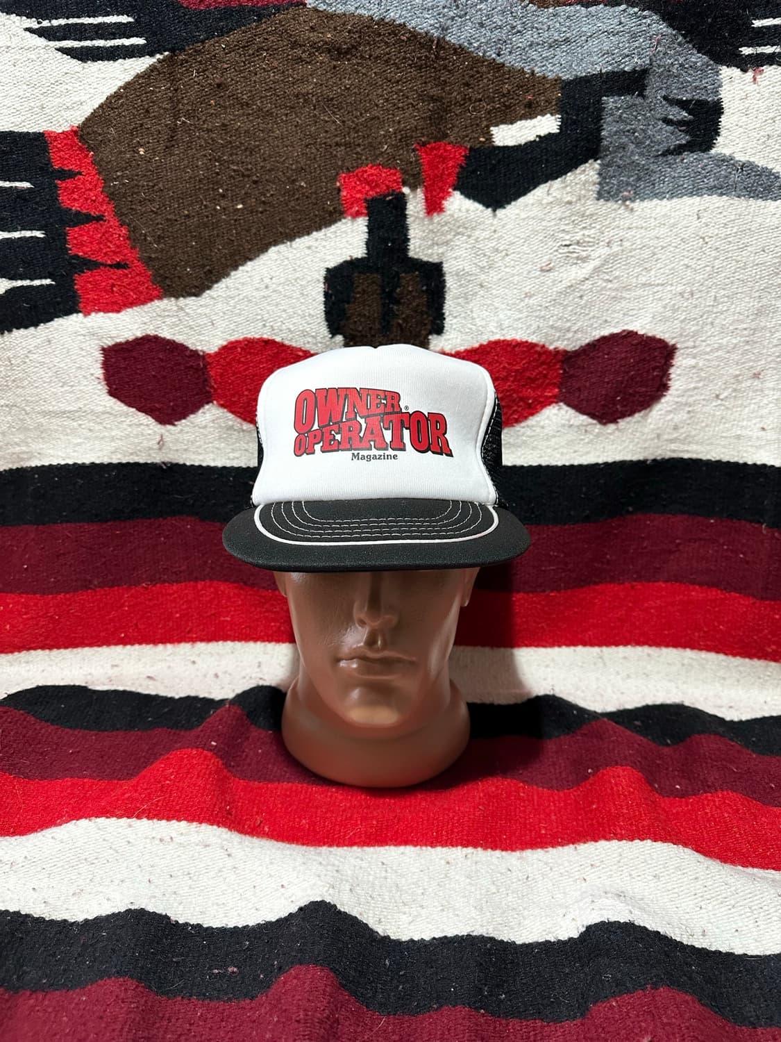 [빈티지] •Vintage 80s Magazine Trucker Cap. 상품이미지1
