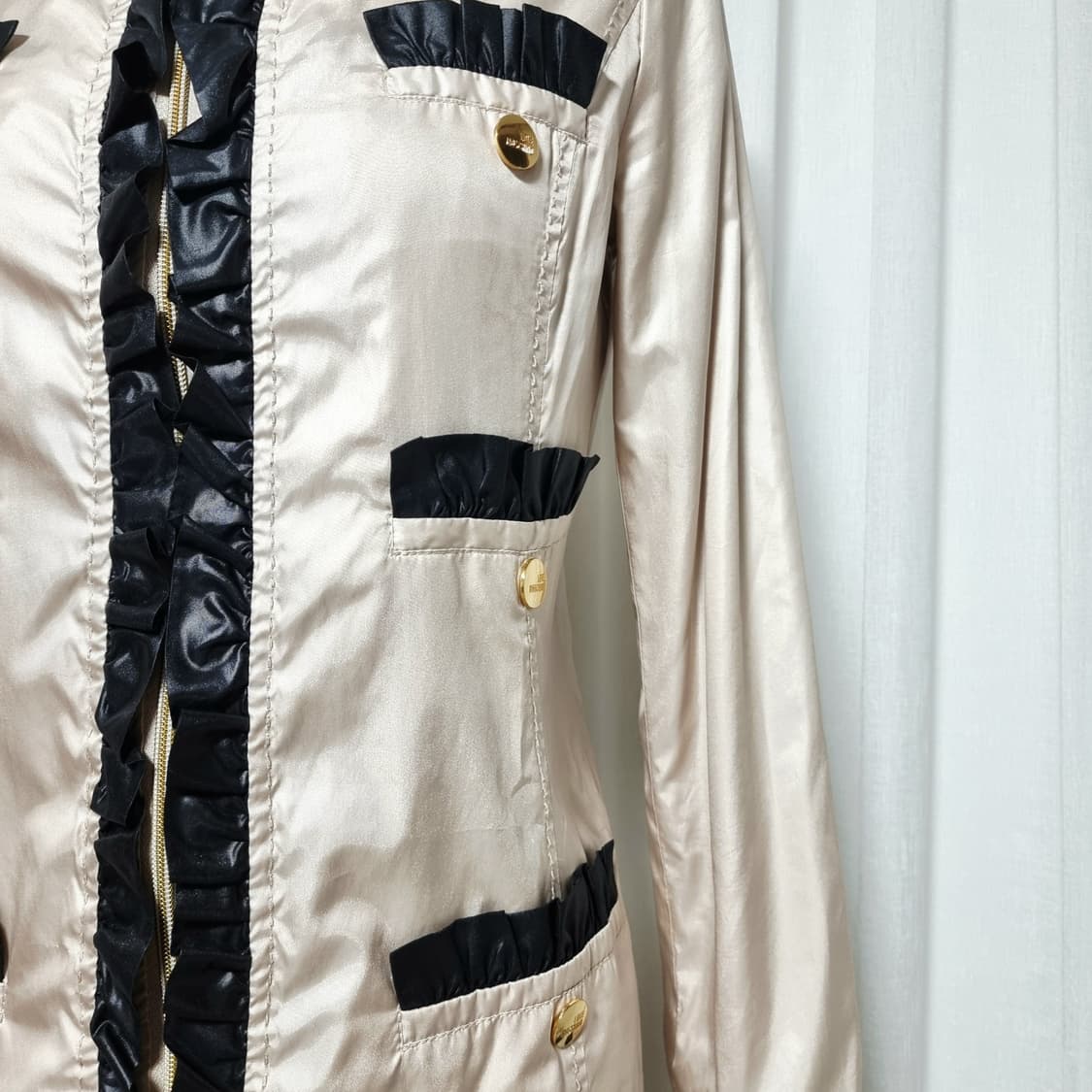 러브 모스키노 블랙프릴 금장버튼 연골드 코트 롱자켓 (4455) 상태최상 상품이미지6