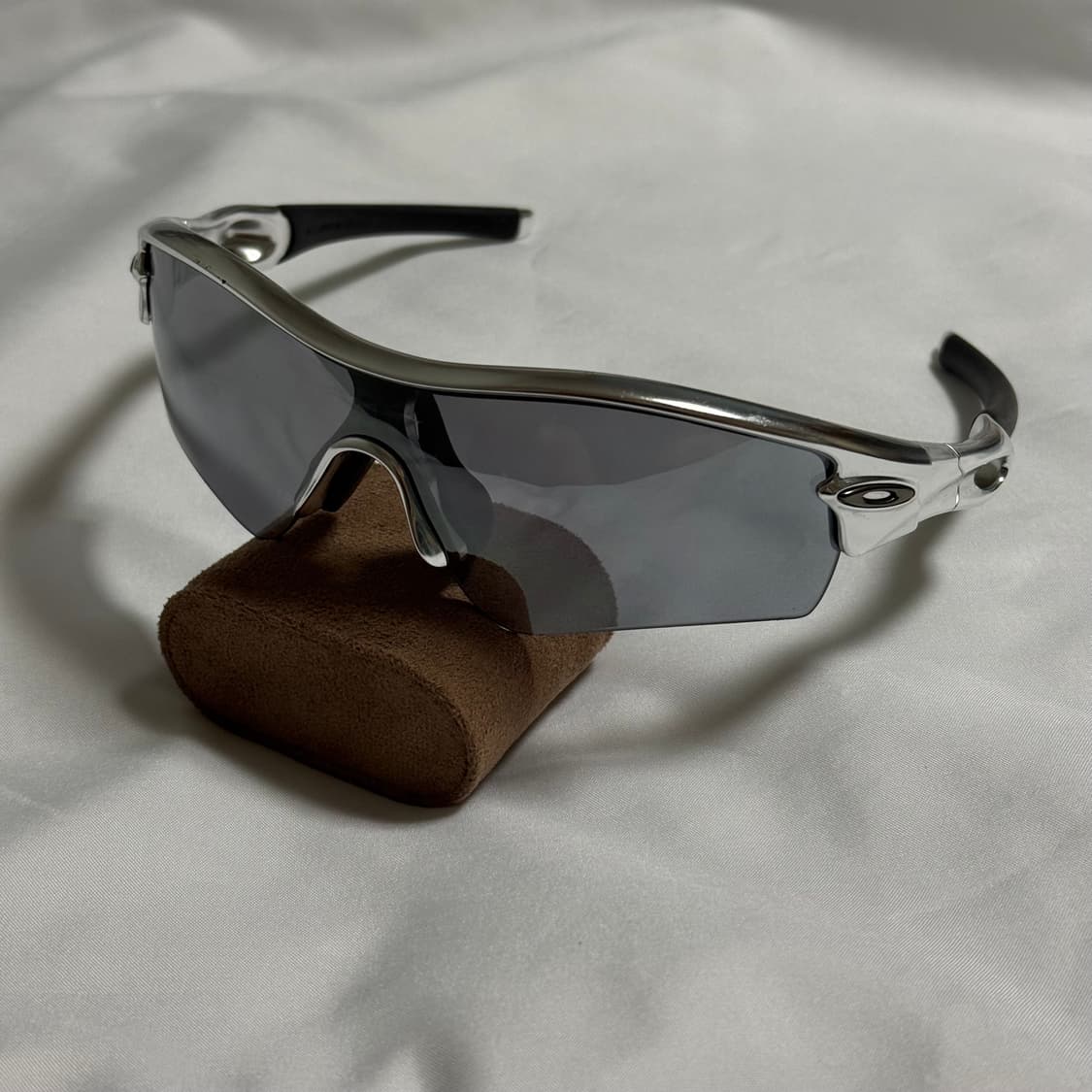 오클리 레이다 알루미늄 판매합니다 상품이미지1