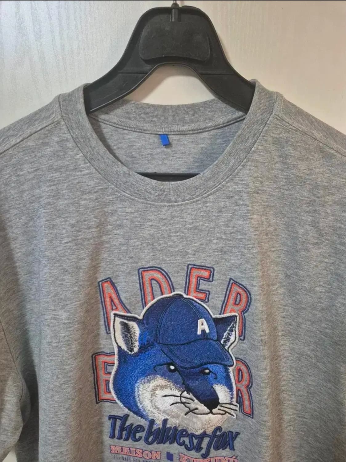 아더에러 메종키츠네 콜라보 반팔 티셔츠 A2 105 상품이미지2