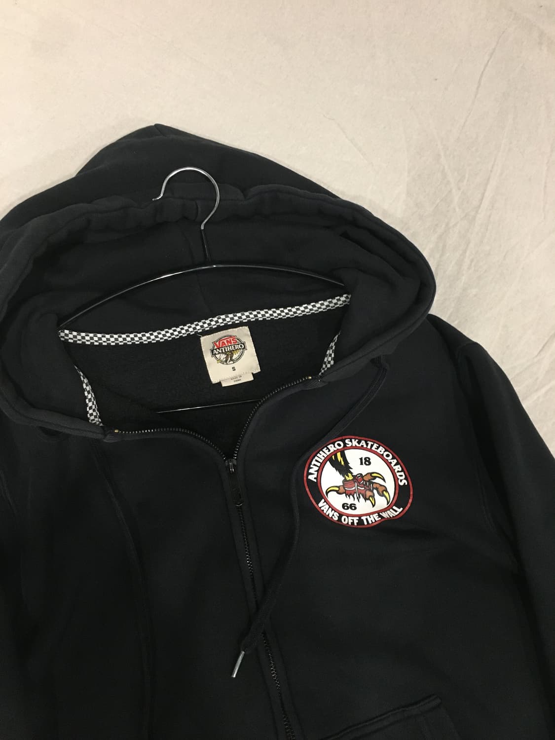 반스 백프린팅 후드집업 상품이미지4