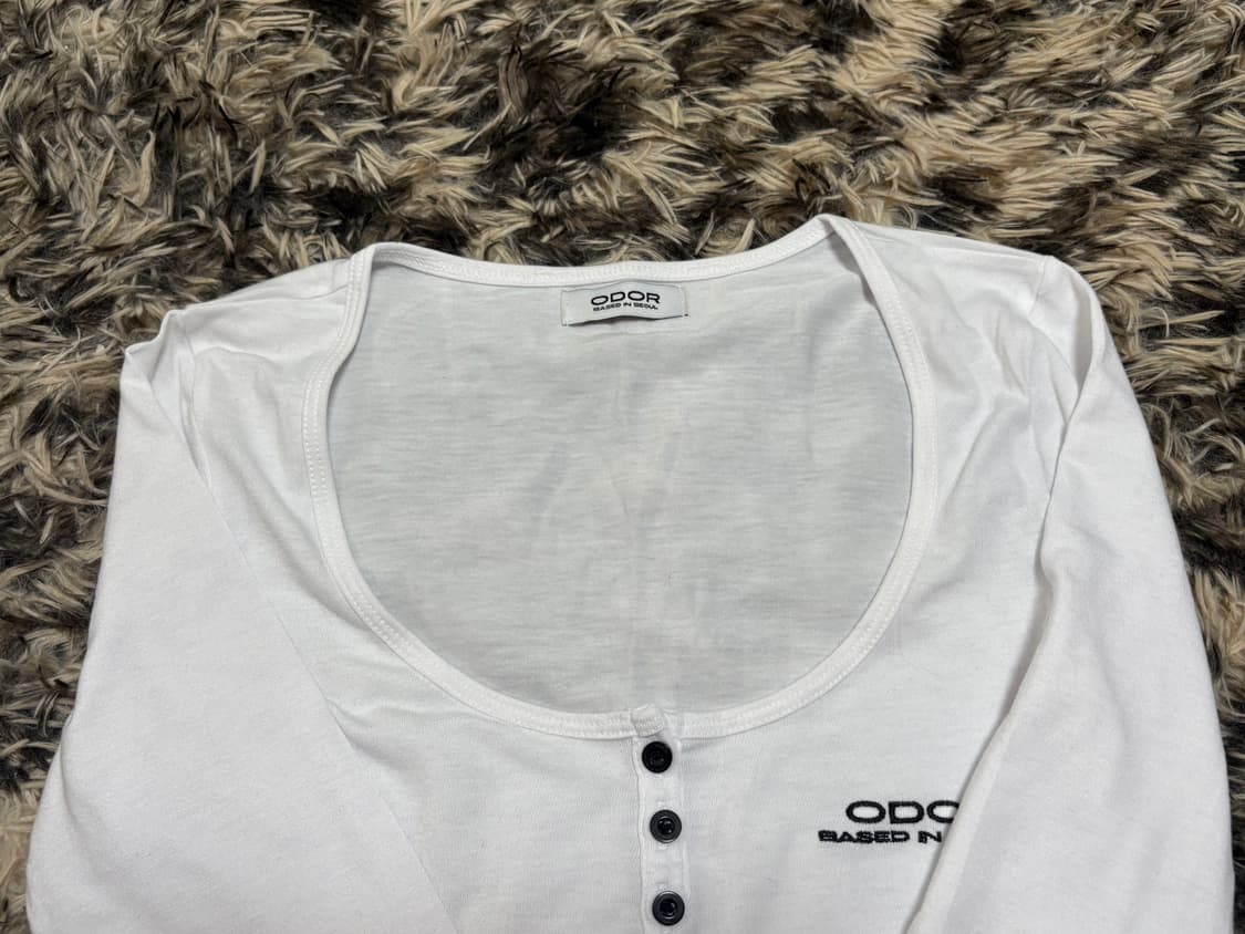 오도어 긴팔티 상품이미지2