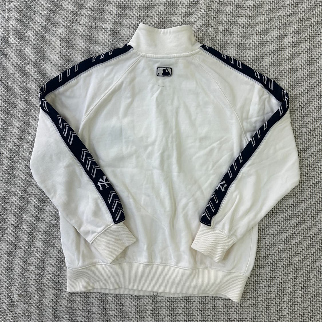 S 엠엘비 씸볼 테이프 하이넥 집업 0413D 상품이미지3