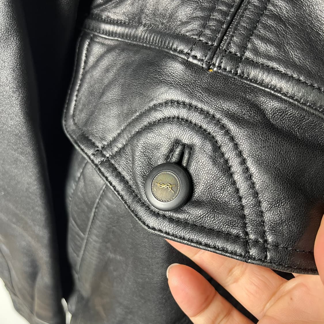 [YSL] 90's 입생로랑 산양가죽 무스탕 봄버자켓 (내피o) 상품이미지5