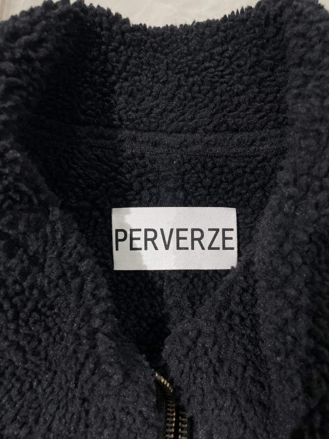 퍼버즈 블랙 와이드 카라 무톤 무스탕 상품이미지7