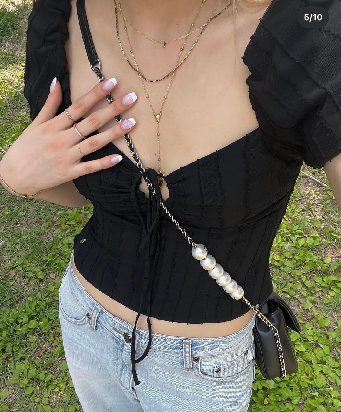 글로니 퍼프 백리스 탑 (화이트) 상품이미지1