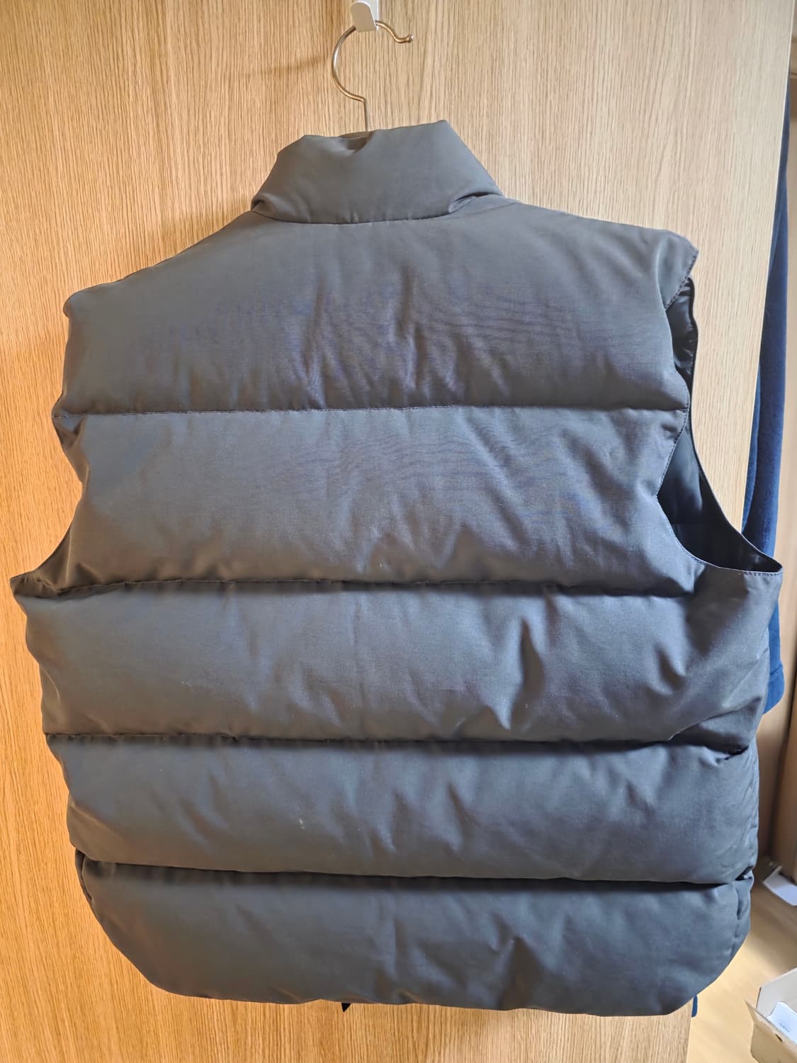 캐나다구스 패딩 조끼 상품이미지2