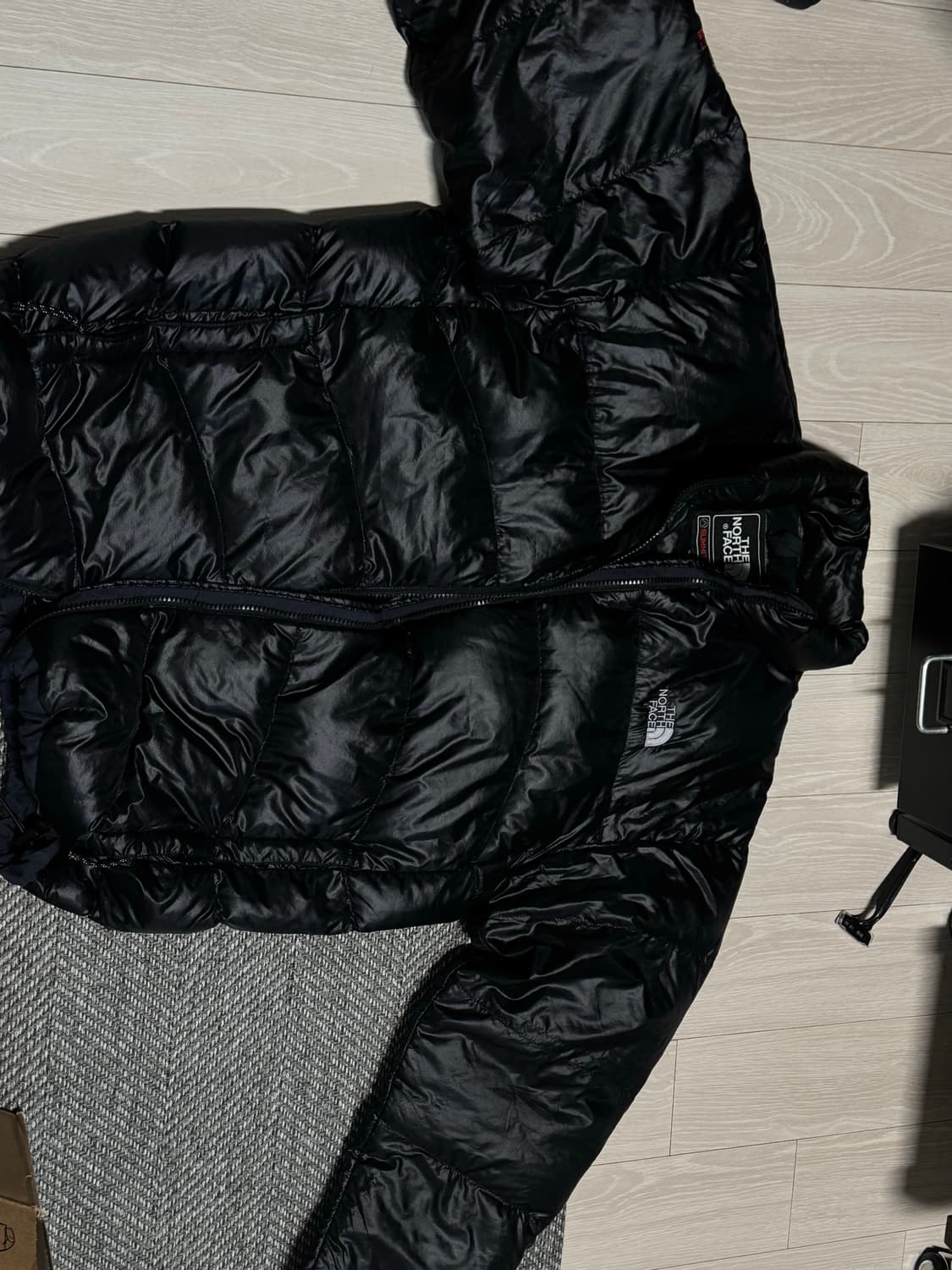 노스페이스 덕다운 105 경량패딩 상품이미지2