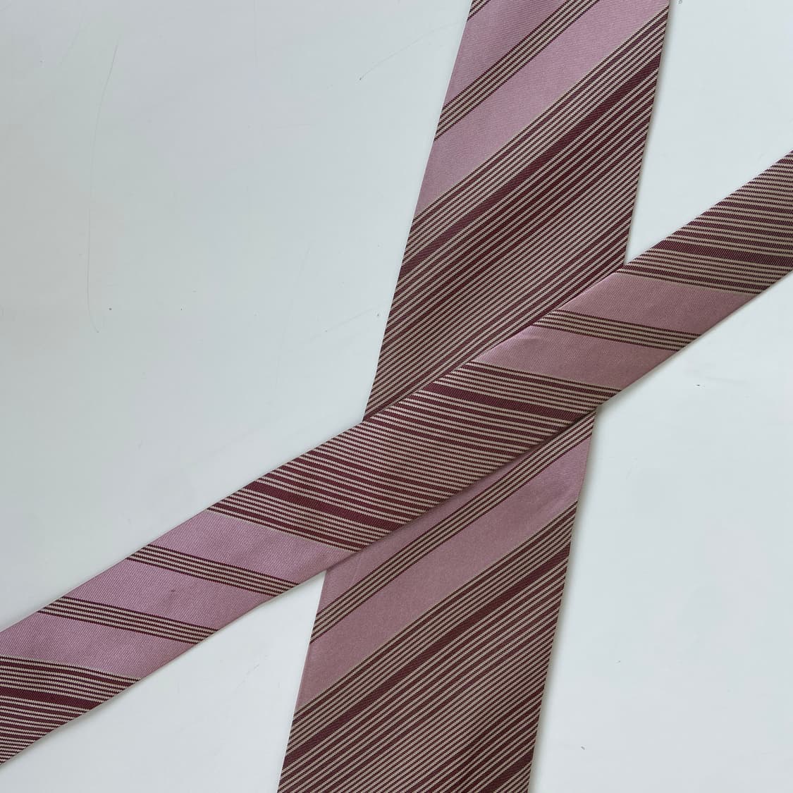 비비안웨스트우드 심플로고 정품 명품 넥타이(Vivienne) 상품이미지4