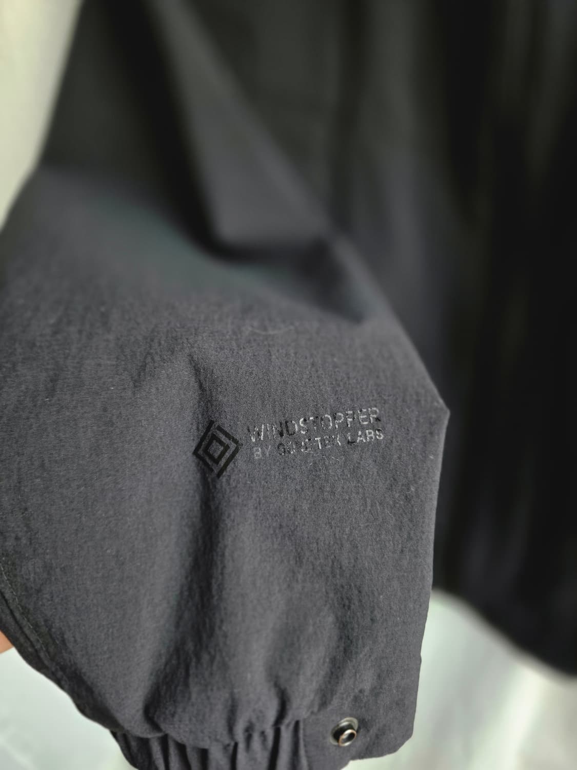 여성)아이더 고어텍스 인피니움 바람막이 M 상품이미지4