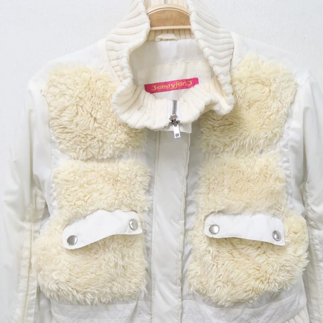 JENNYFER 하이넥 퍼 포인트 자켓 62602 상품이미지3