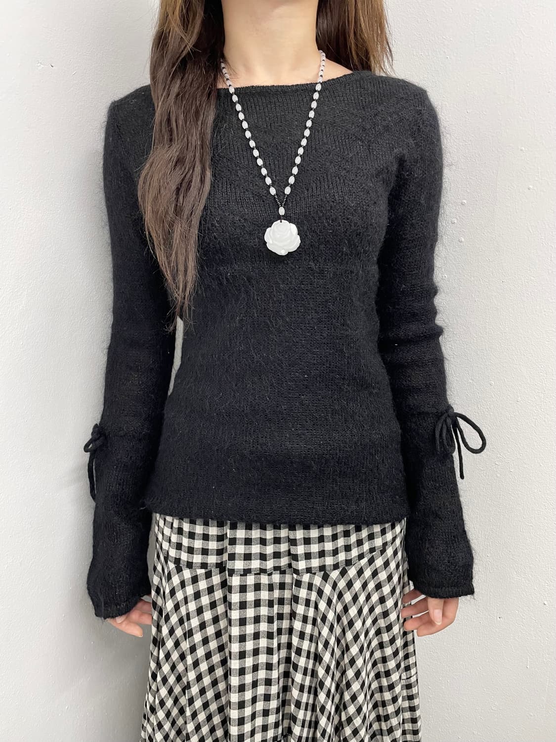 모헤어 블랙 리본 니트탑 상품이미지1